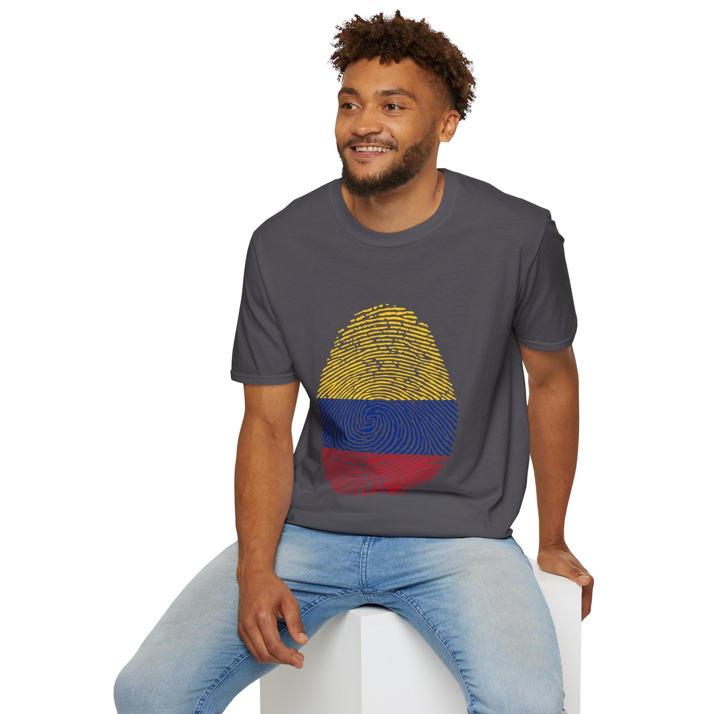 COLOMBIA Fingerprint flag Soccer World Cup Fan T-Shirt (MEN)