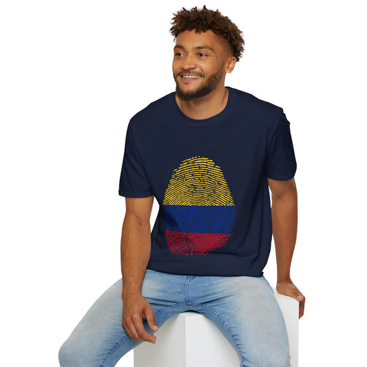 COLOMBIA Fingerprint flag Soccer World Cup Fan T-Shirt (MEN)